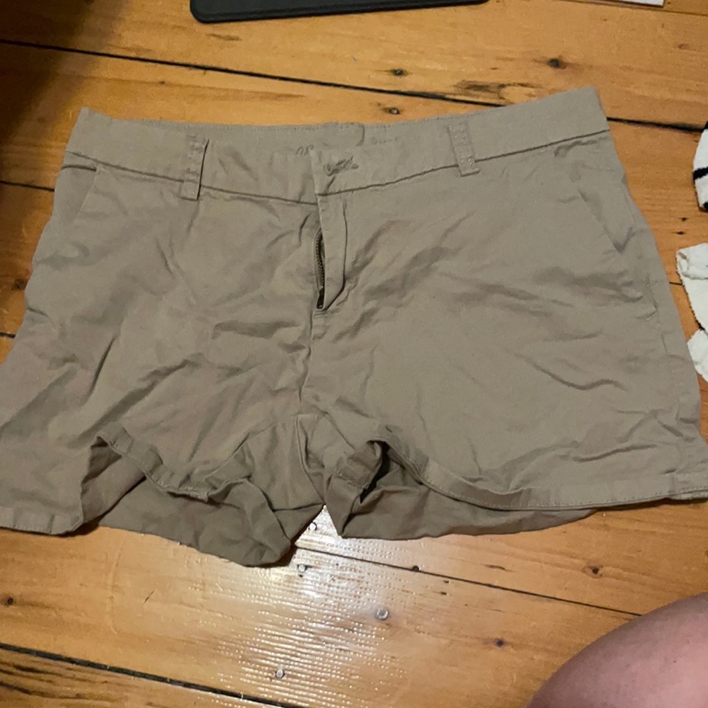 Gap factory khaki shorts